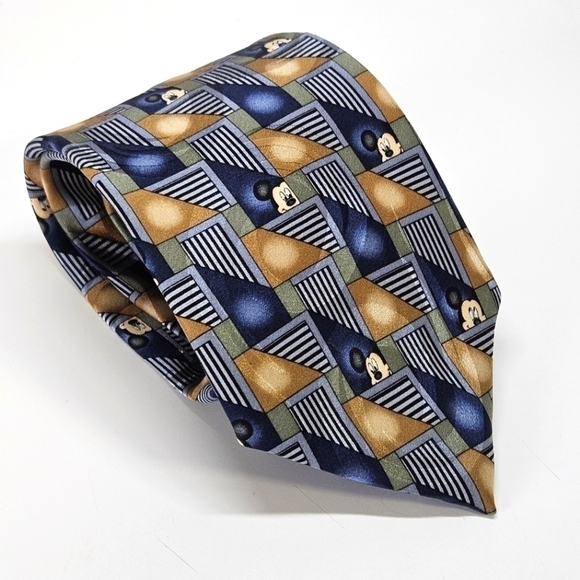 VINTAGE Walt Disney World Hidden Peeking Mickey Mouse Men's Silk Neck Tie - Picture 1 of 6